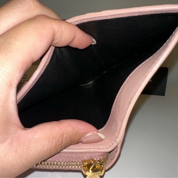 MONTHLY GIVEAWAY 10/24-11/24 Saint Laurent YSL Compact Wallet EUC IN BOX - Picture 9 of 10